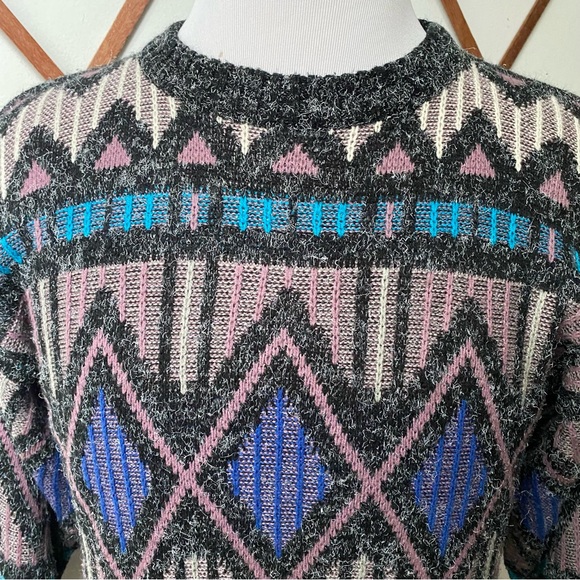 Vintage 1980s Geometric Knit Sweater Small - Picture 13 of 14